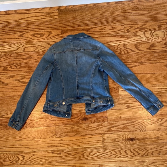 Limited Jean jacket size small - Picture 6 of 8